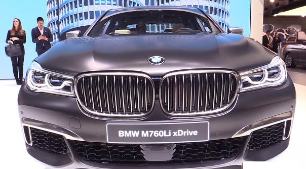 BMW-M760Li-xDrive-V12.