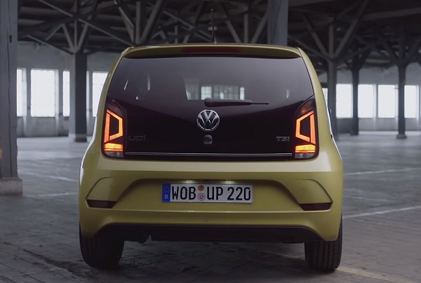 Volkswagen-up-2016..