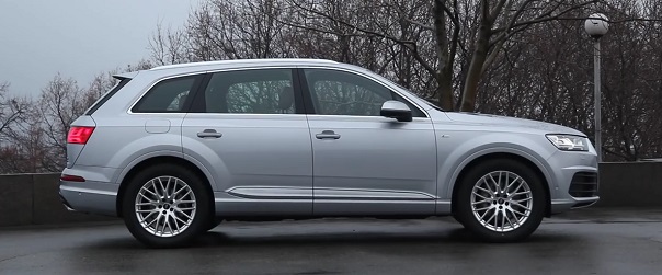 Audi-Q7-2016
