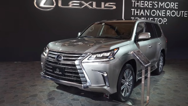 Lexus-LX-in-2016..