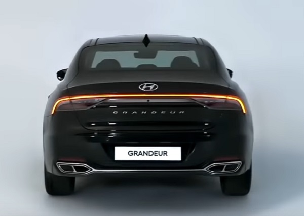 Hyundai Grander 2021.