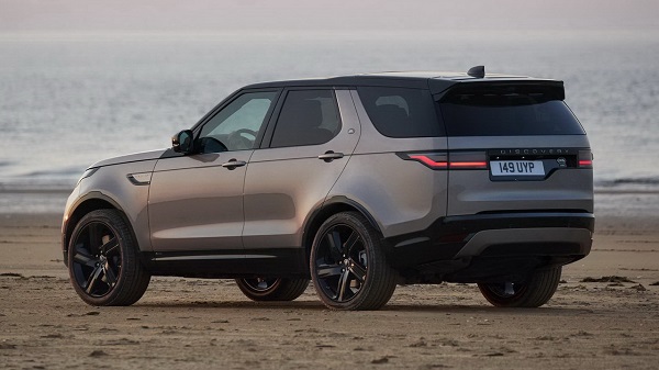 Land Rover Discovery 2021.