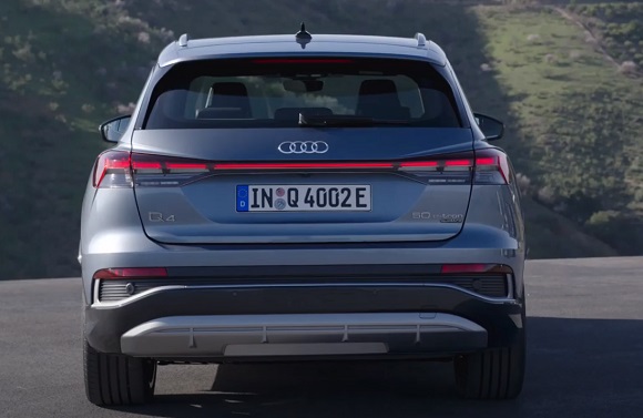 Audi Q4 e-tron 2021.