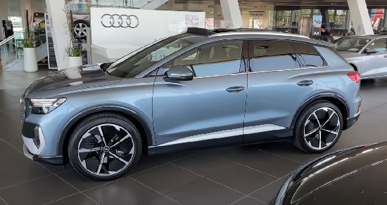 Audi Q4 e-tron 2022.