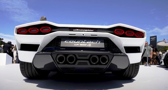 Lamborghini Countach LPI 800-4 2022.